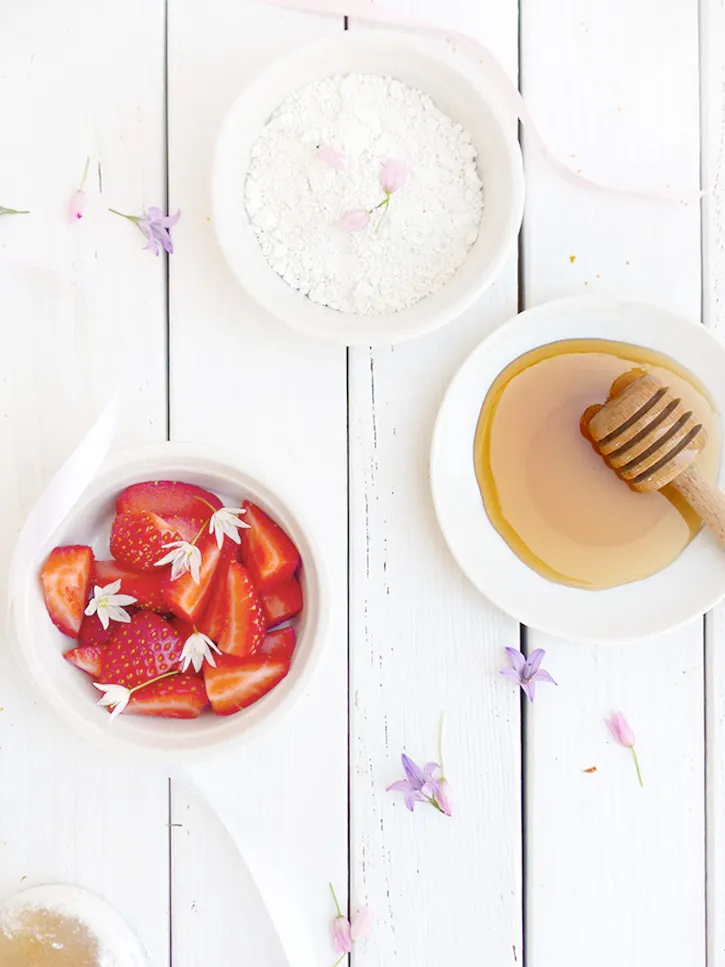 Masque coup d'éclat à la fraise
