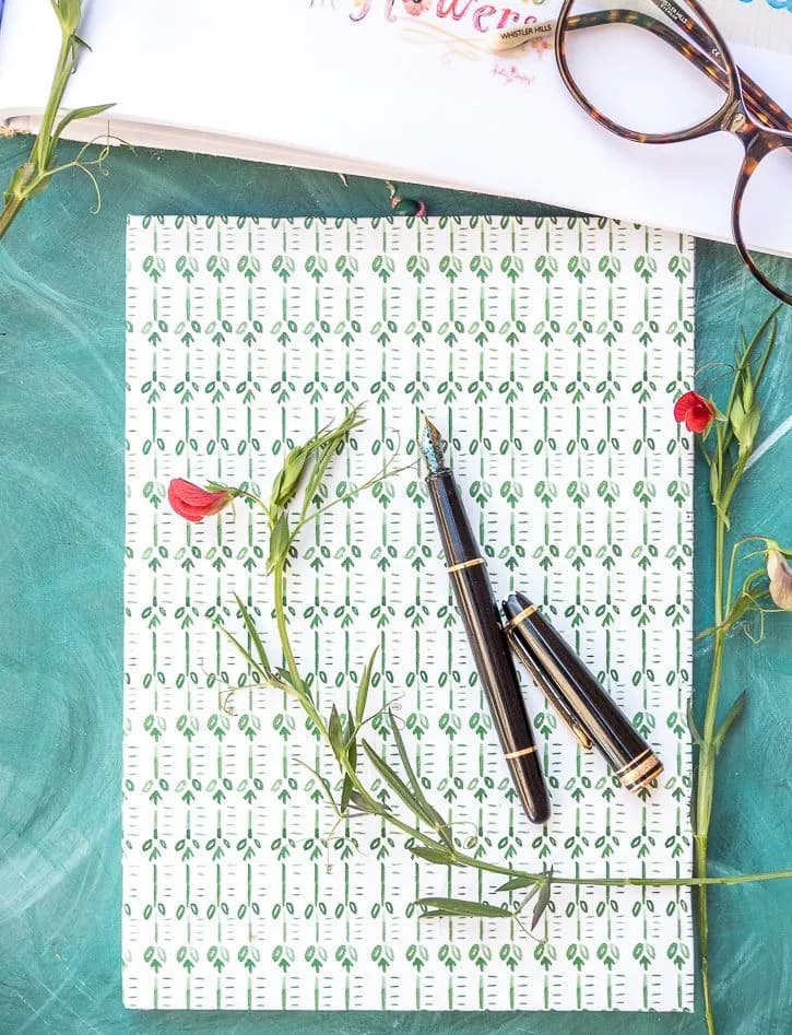 Fabriquer un carnet pour la fête des mères