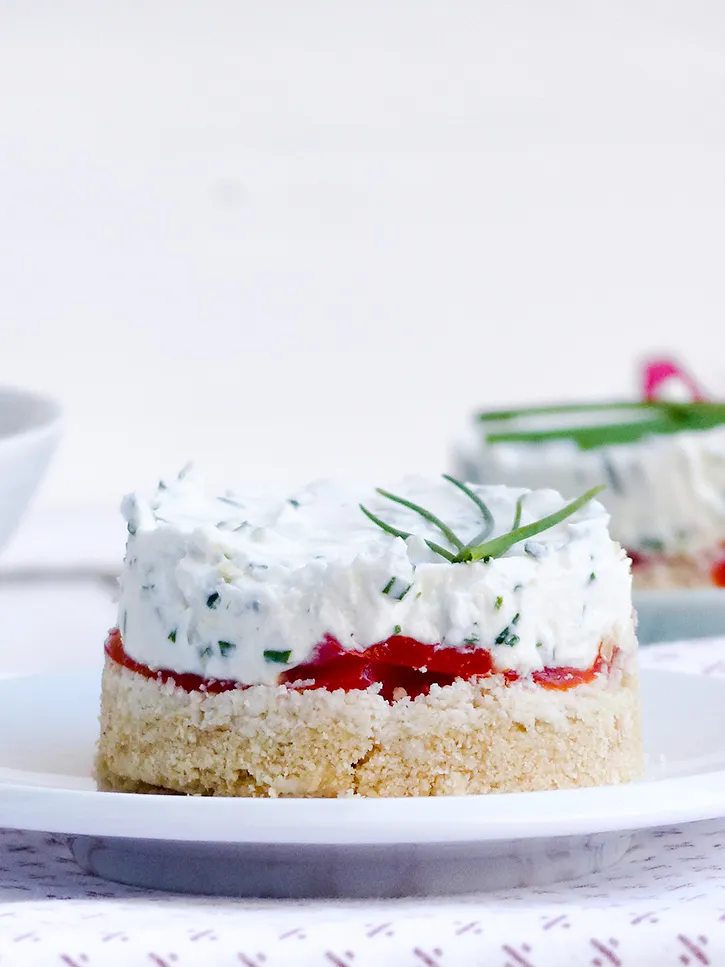 Cheesecake cru à la tomate