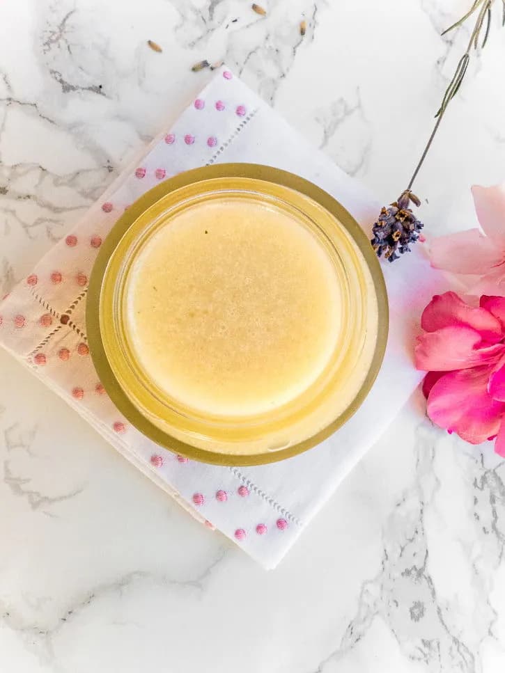 Soin après soleil apaisant à l’aloe vera